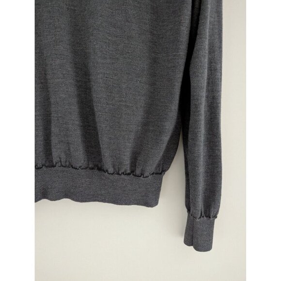 Saks Fifth Avenue Wool Silk V-Neck Minimalist Gray Pullover Sweater Size L - Picture 4 of 8